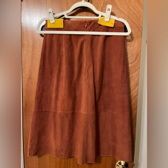 Sezane suede skirt jupe Hannah - Picture 4 of 9